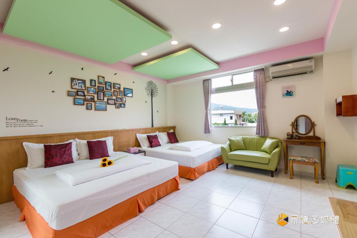 Water Bird Family Apartment Toucheng Room photo